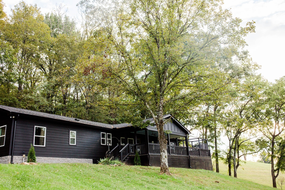 Country Luxury at The Cabin at Graystone Quarry