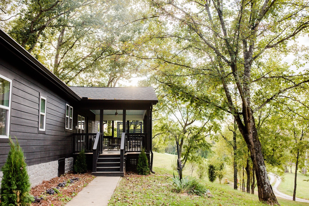 Country Luxury at The Cabin at Graystone Quarry