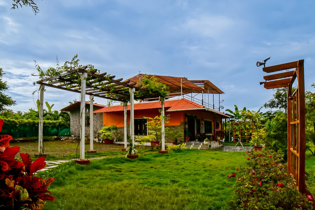 6Tamarind Villa