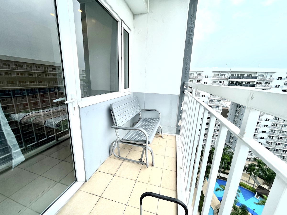 Shell Residences C W/Balcony Pool View, Pasay City