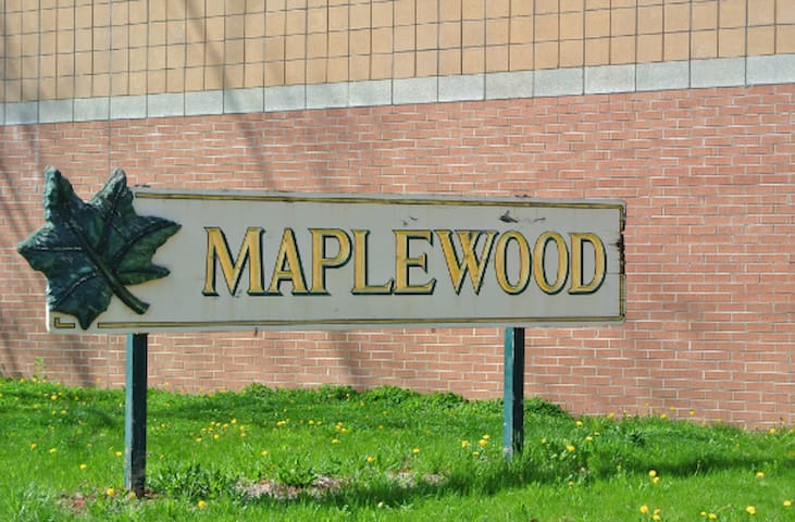梅普尔伍德（Maplewood）的民宿