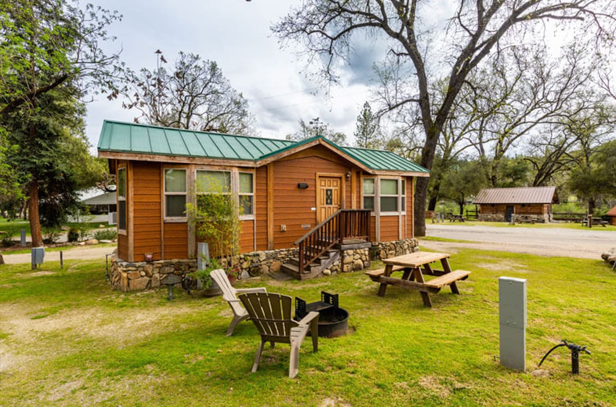 Lovely Cabin @South Fork | SFCJ