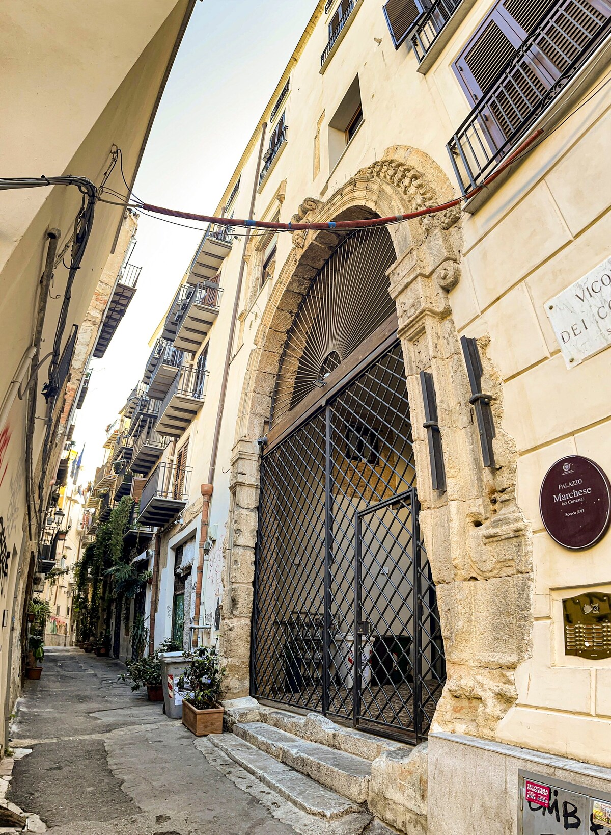 Historic Center - Aristocratic Palace - Palermo