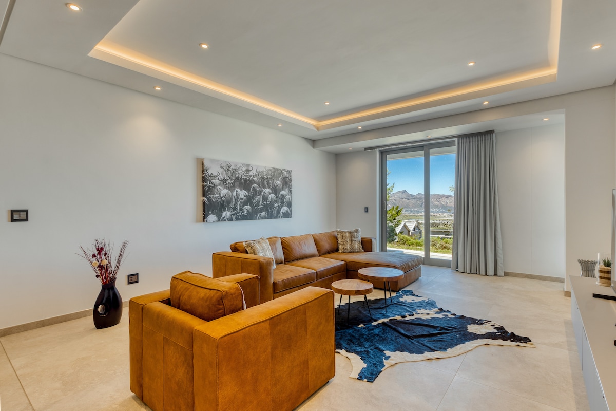 UniqueStay Somerset West Apartment