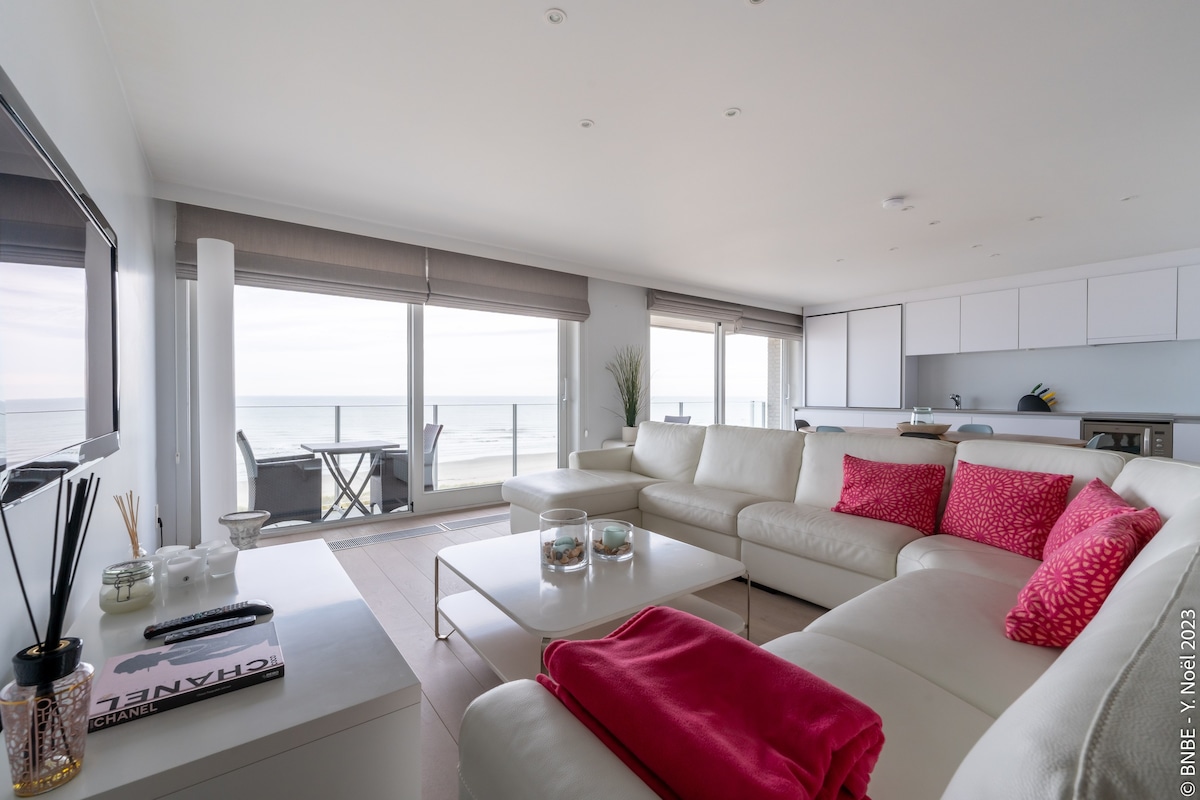 Zeedijk | Facing the sea - Elegant and Spacious