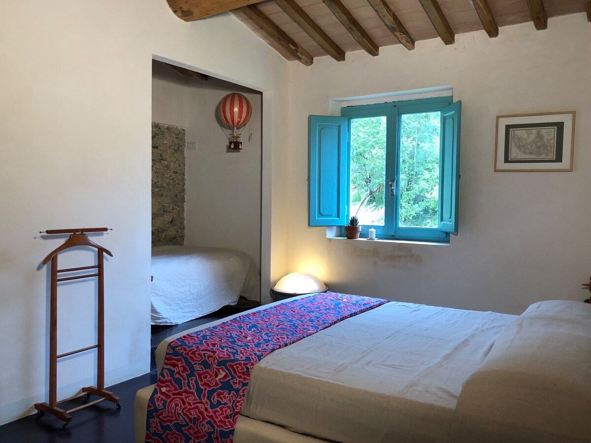 Bedroom in olive farm ~ Agricola Ombra, Lajatico