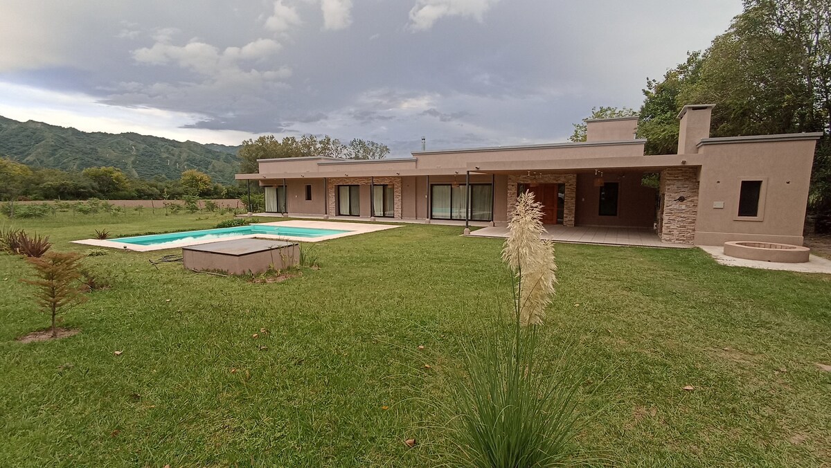 Casa de Campo en Lozano