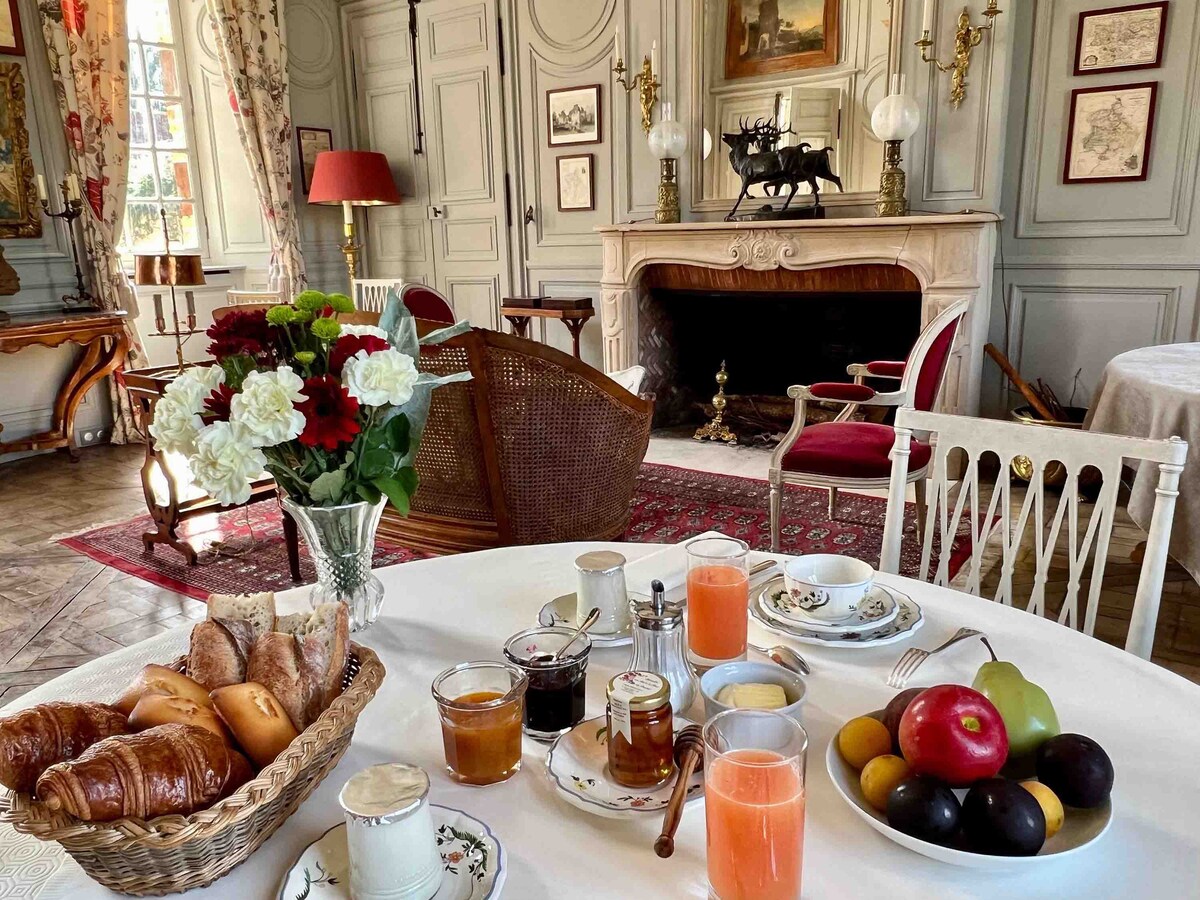 Suite Familiale au Château de La Rivière