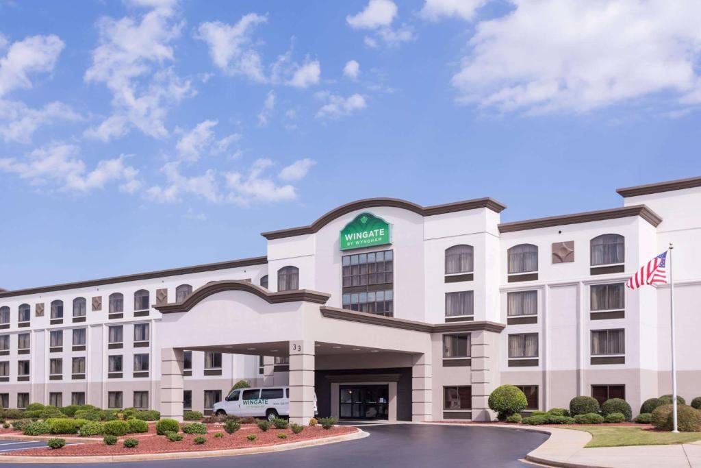 Wingate by Wyndham Greenville Airport (K)