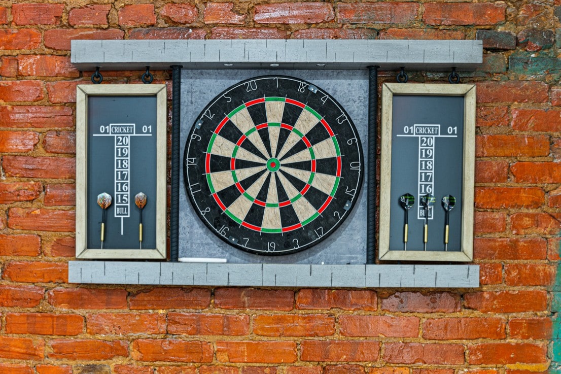 Fun, Stylish, Pool table, Darts