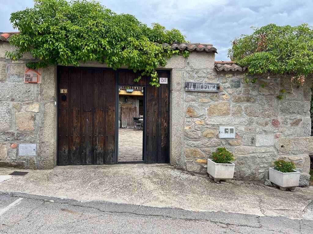 Casa Rural La Luciérnaga.