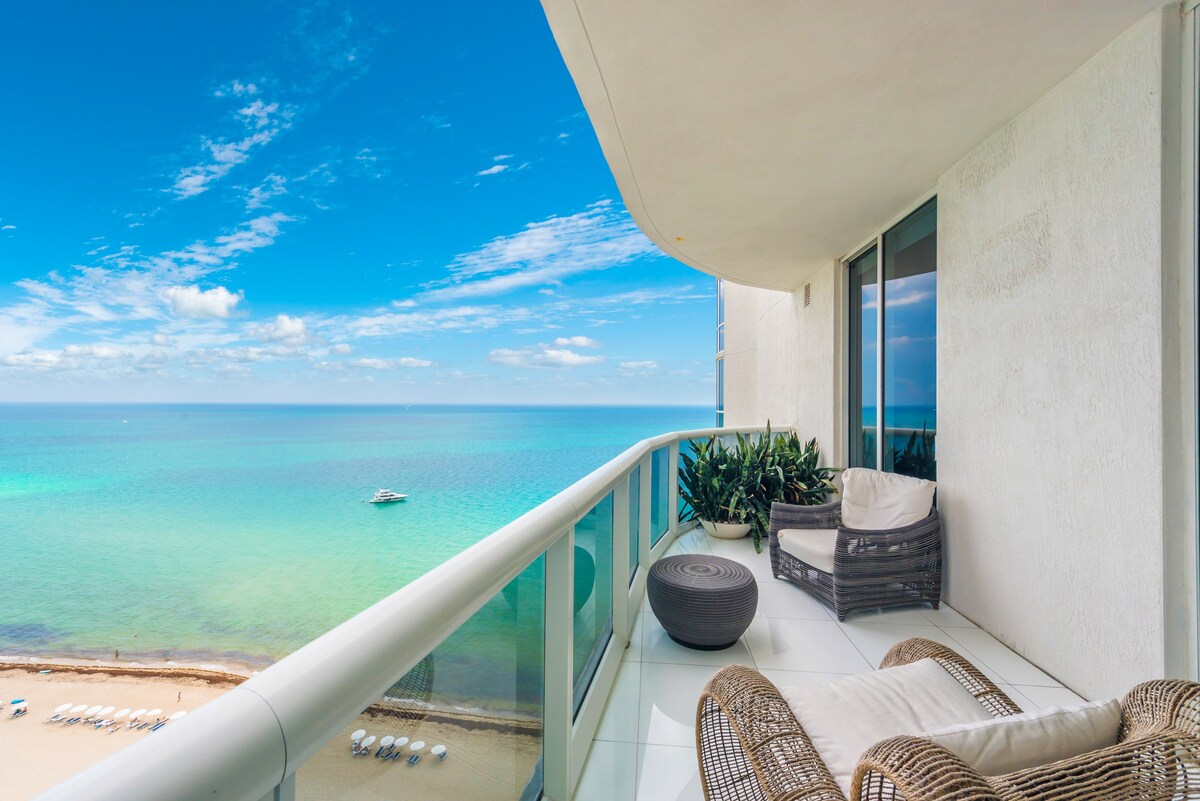 3/3 Ocean View Private Residence at Trump Tower