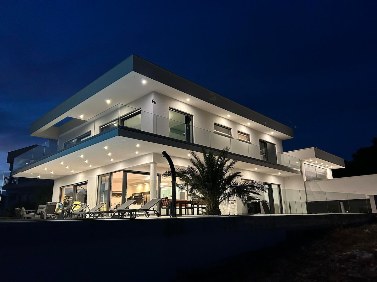 New! Villa Infinity Crikvenica