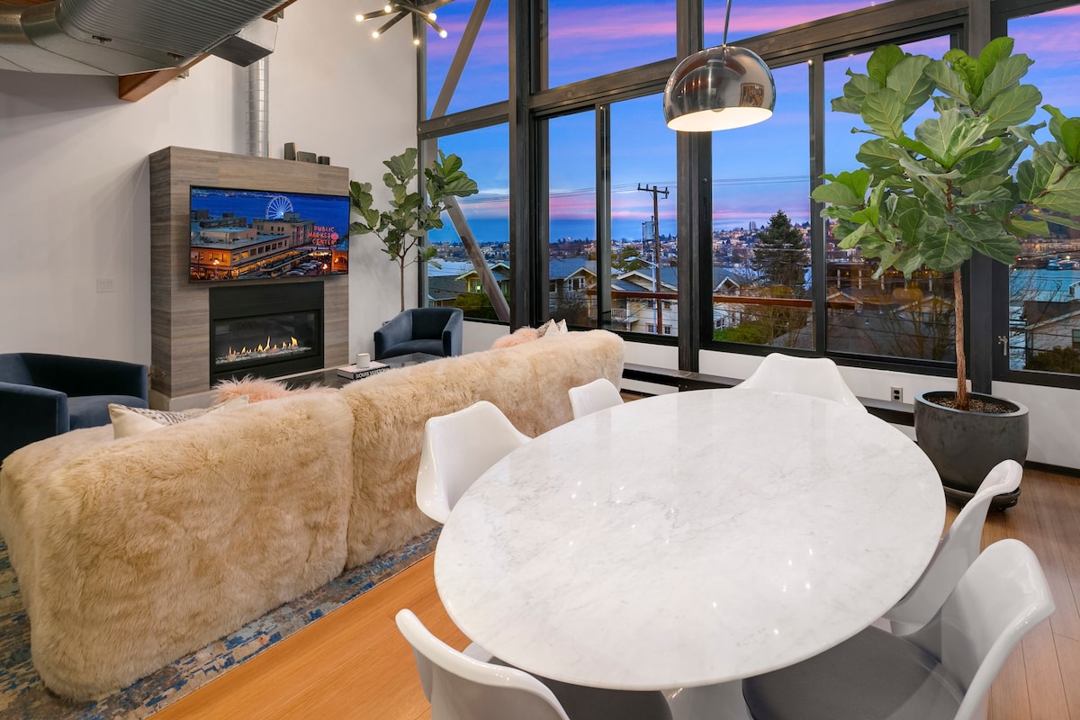 Lux Lake Union Modern Townhome Breathtaking Views