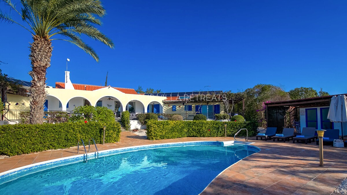 Villa Galini, by Cyprus-Villa-Retreatsdotcom