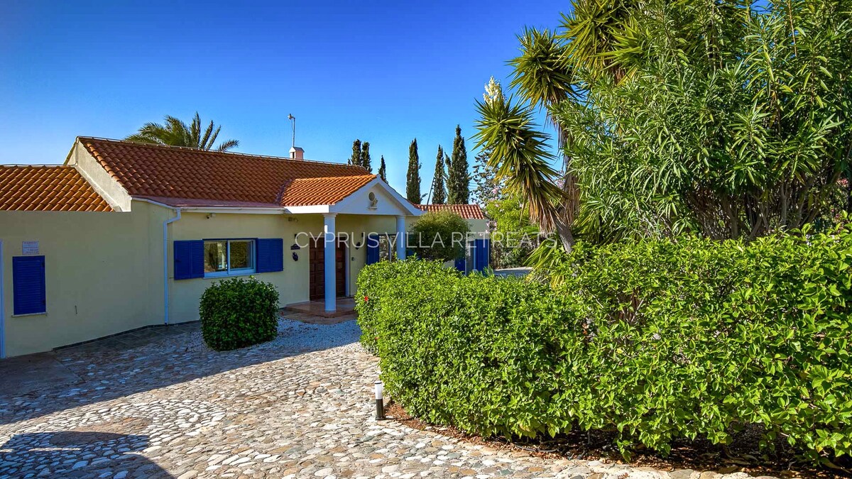 Villa Galini, by Cyprus-Villa-Retreatsdotcom