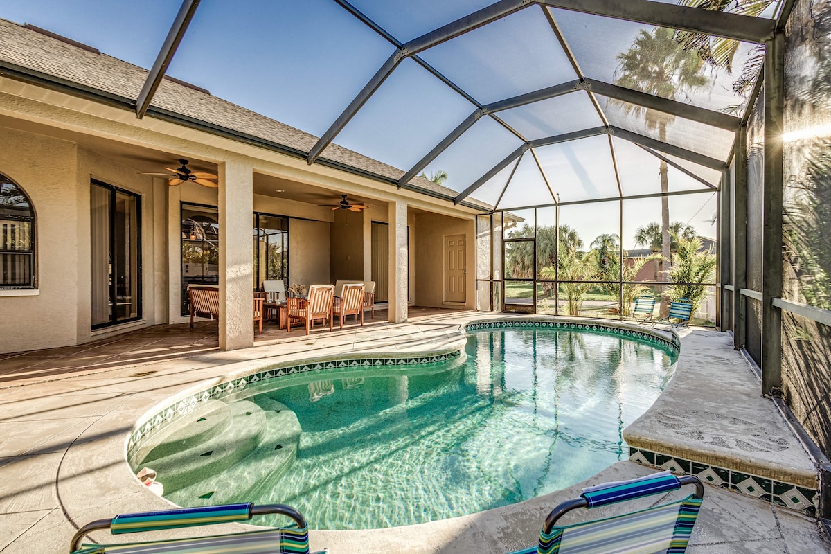 4 Bedroom House with Pool in Apollo Beach