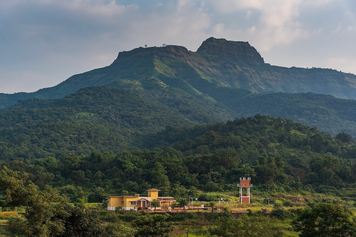 CosmicStays Rajgad Vista - Stay, Play, Relax