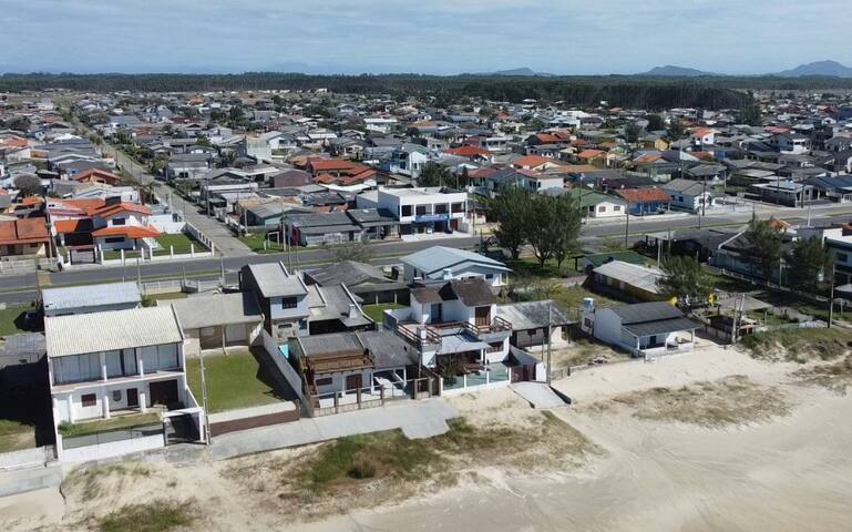 Balneário Arroio do Silva的民宿