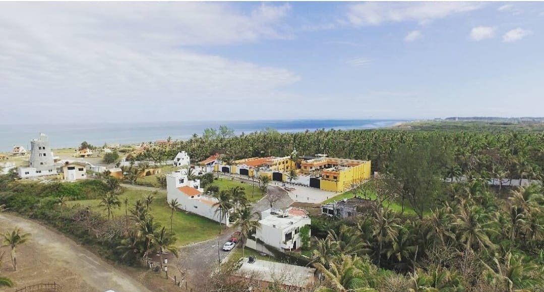 Gran Hacienda a pasos del mar