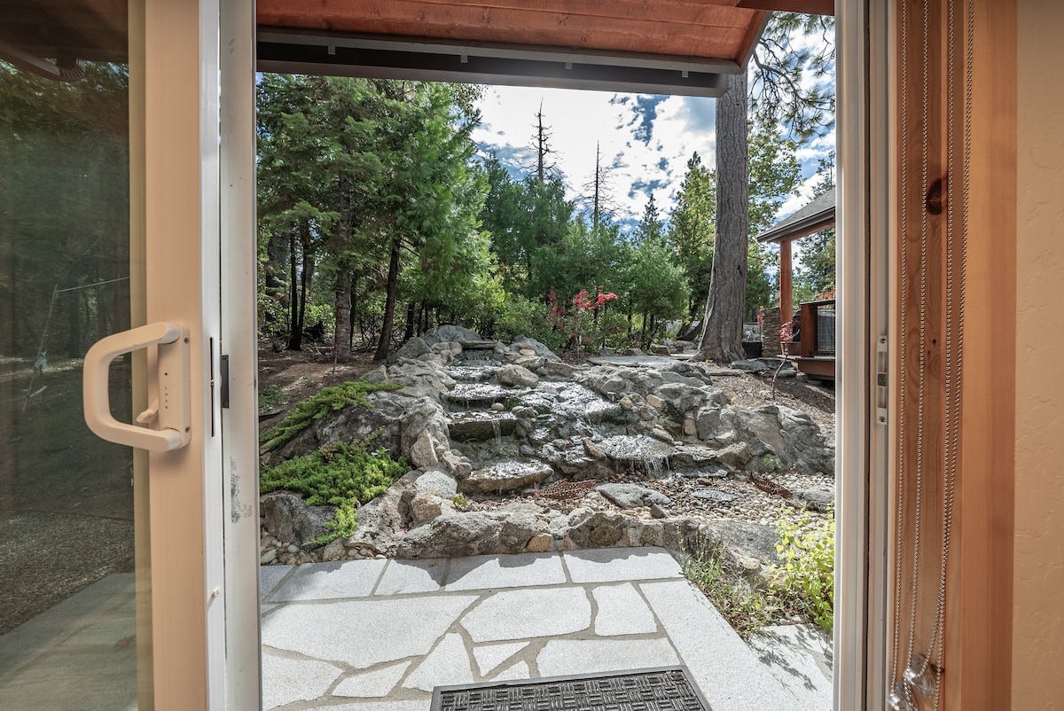 Granite Mountain-LUXE Multifamily retreat with spa