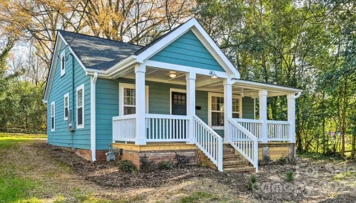 Charming Upting Uptown Charlotte Oasis