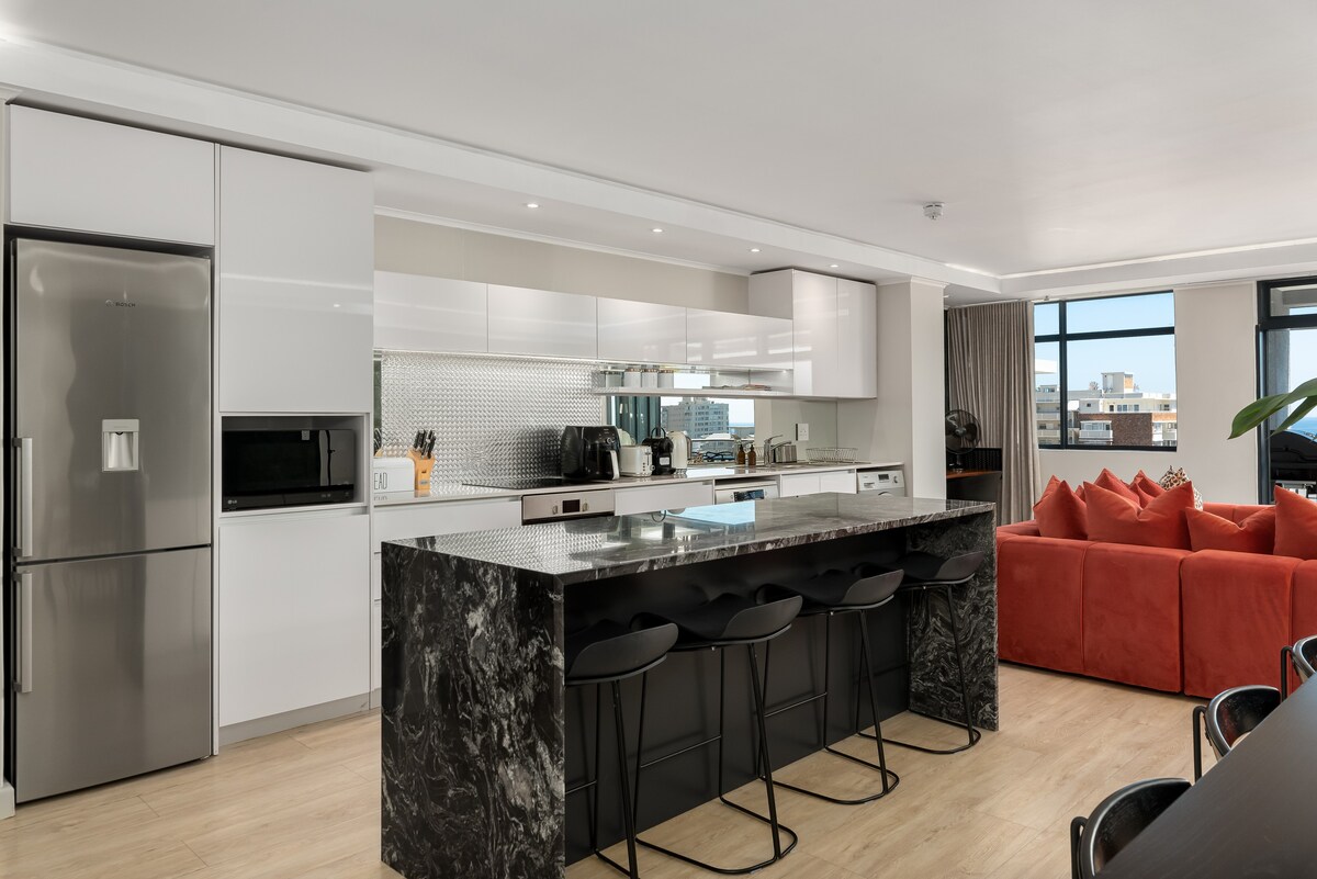 Penthouse Living in Sea Point | Ocean Views