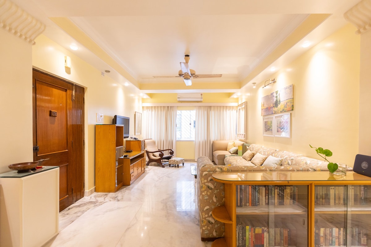 Unboxed 2 BHK at Ballygunge