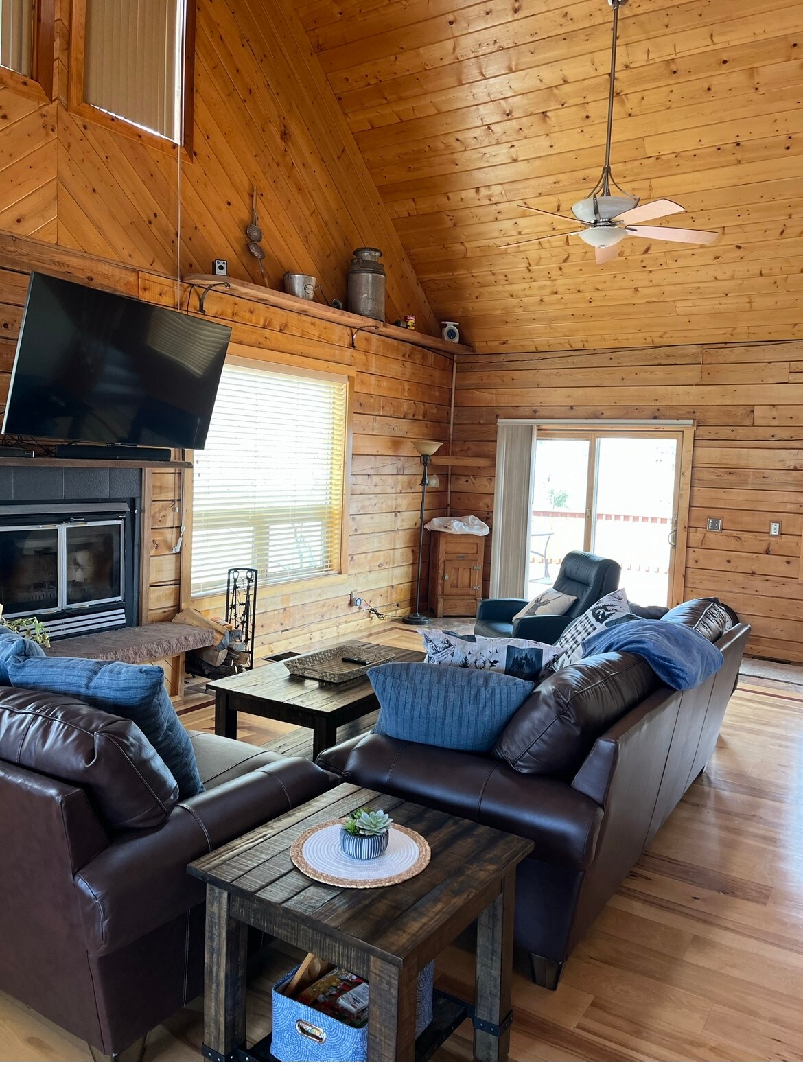 Forest Ave Cabin