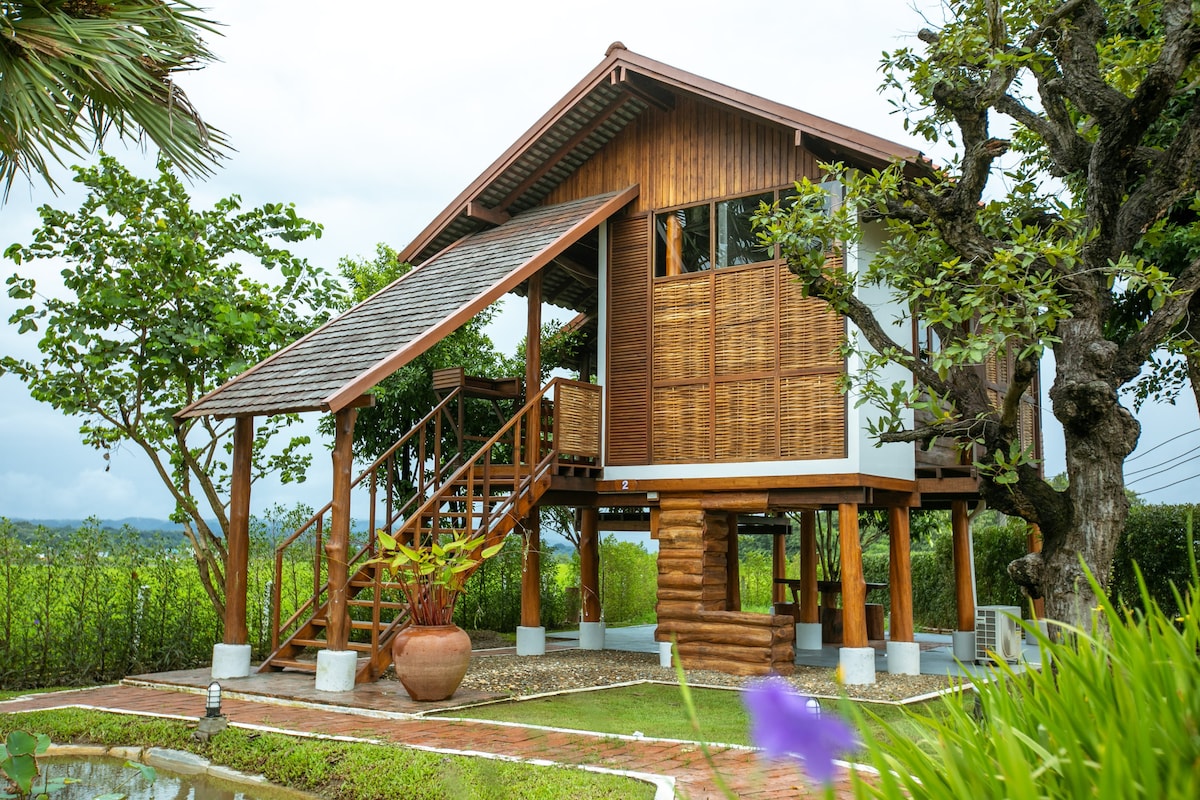 Saksila Resort - King Bed Villa