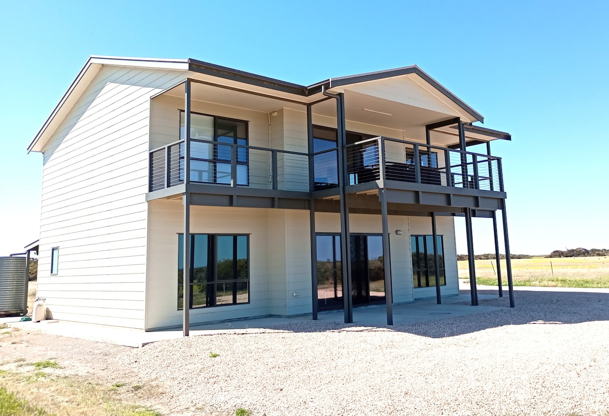 Sturt Bay Retreat