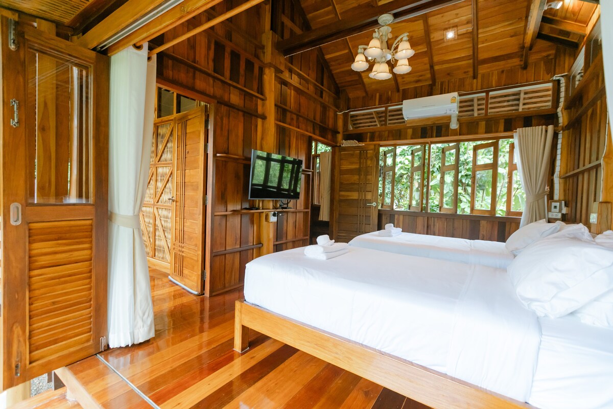 Saksila Resort - Twin Bed Villa