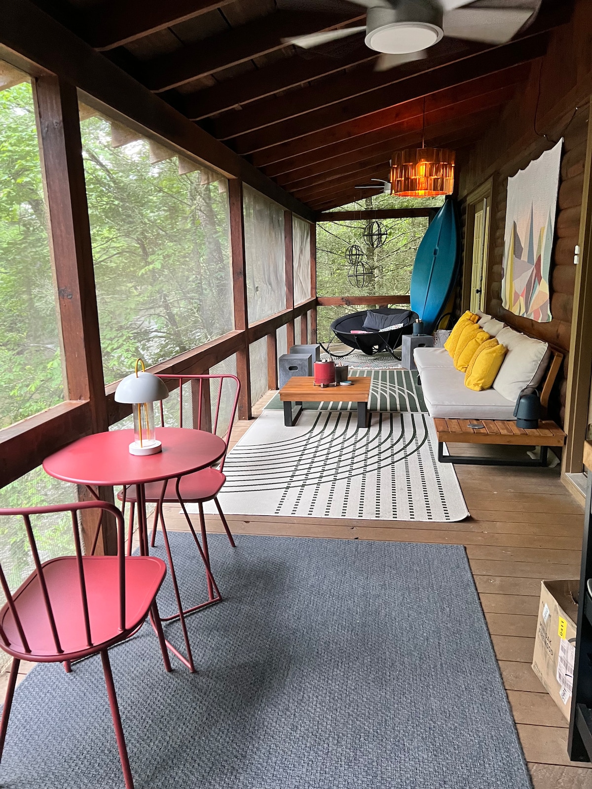 H + H Toccoa River Cabin