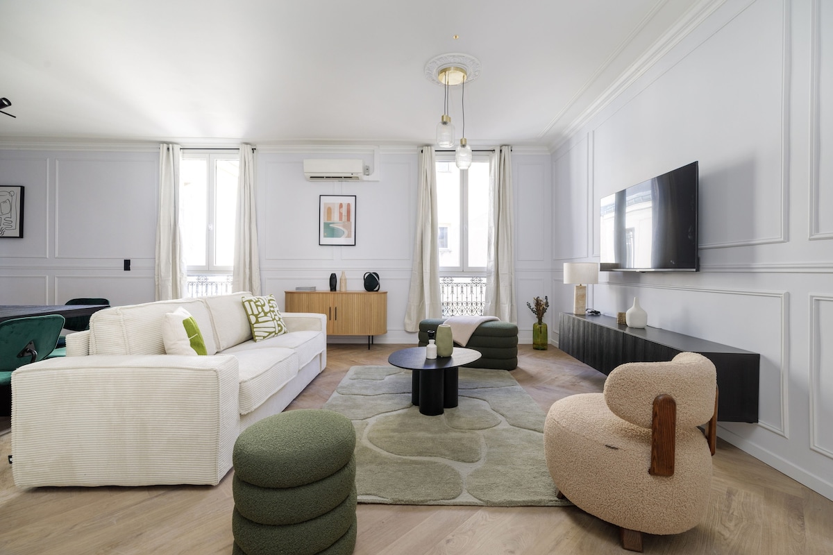 Gorgeous apartment 3BDR/8PAX next Champs Elysees