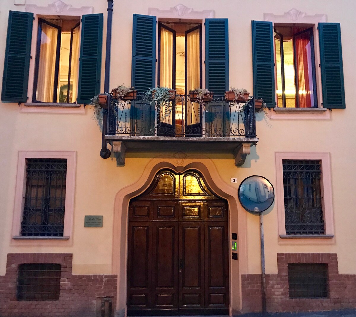 Palazzo Terzano, living history.