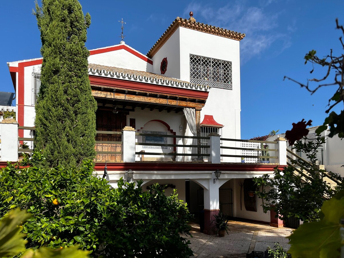 Casa Az-zait, con vistas al Guadiamar