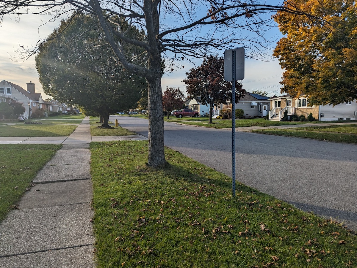 Bungalow near BuffaloNiagara International Airport