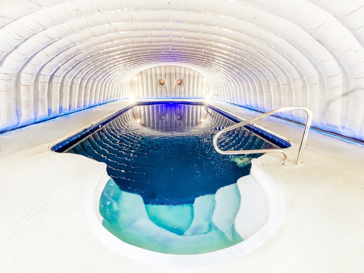 波科诺斯最大的私人恒温泳池。马上预订！