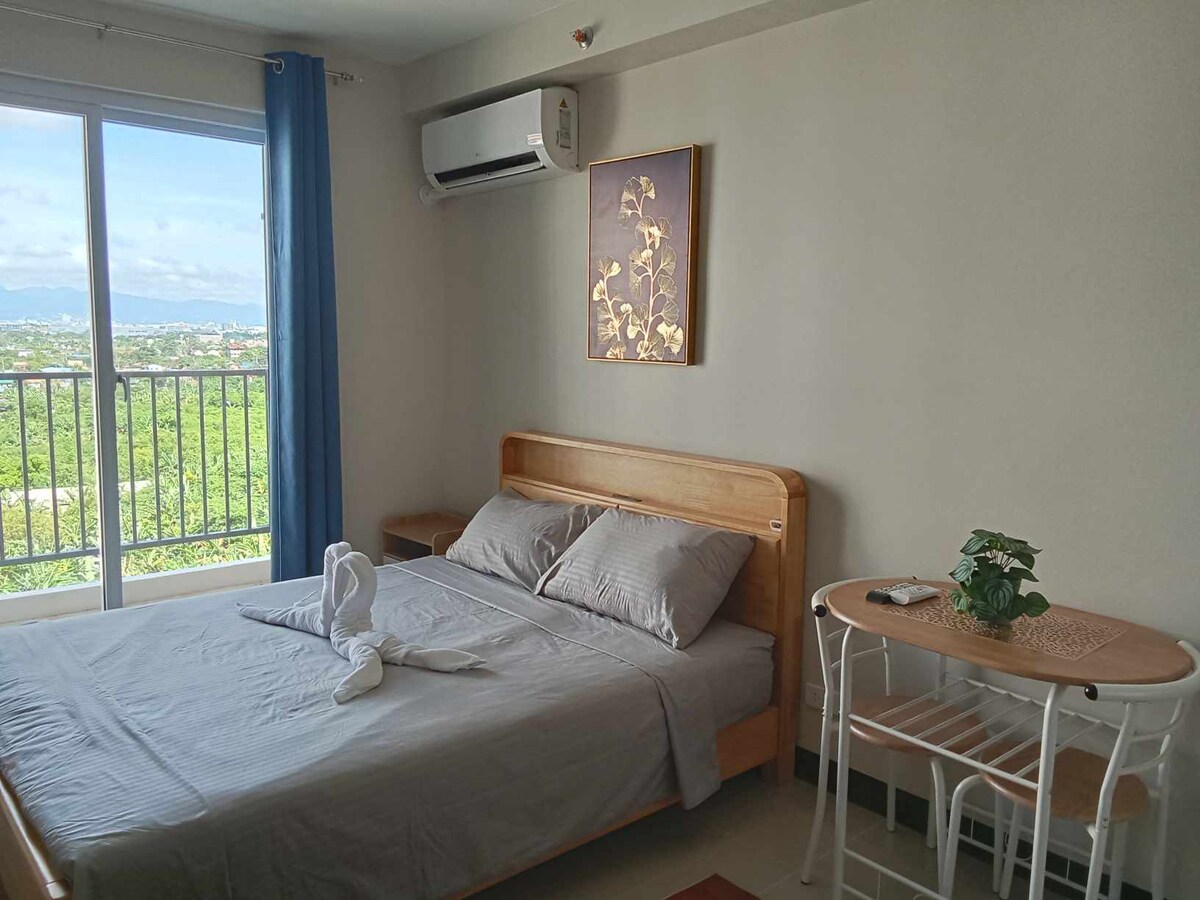 Melry's Place Studio Unit City View in Lapu Lapu