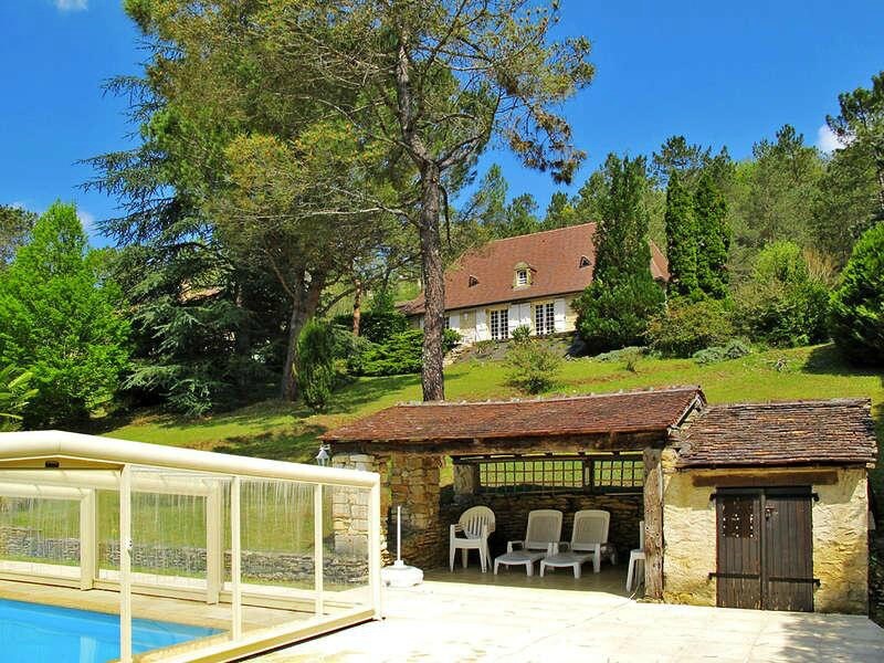 Villa Claou, piscine couverte, proche de Sarlat