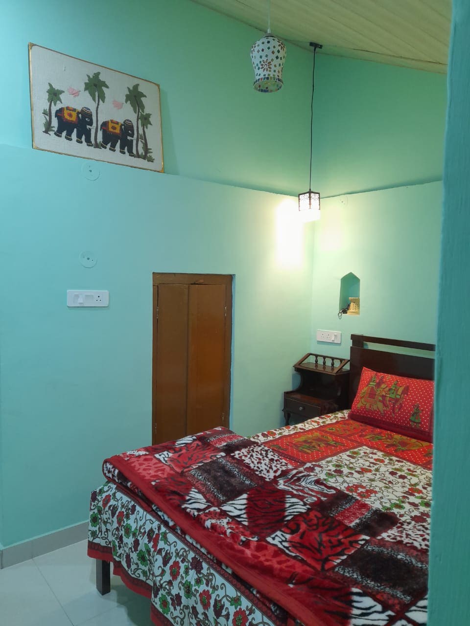Kothri-Summer and Snow Landour Mussoorie Cozy Stay