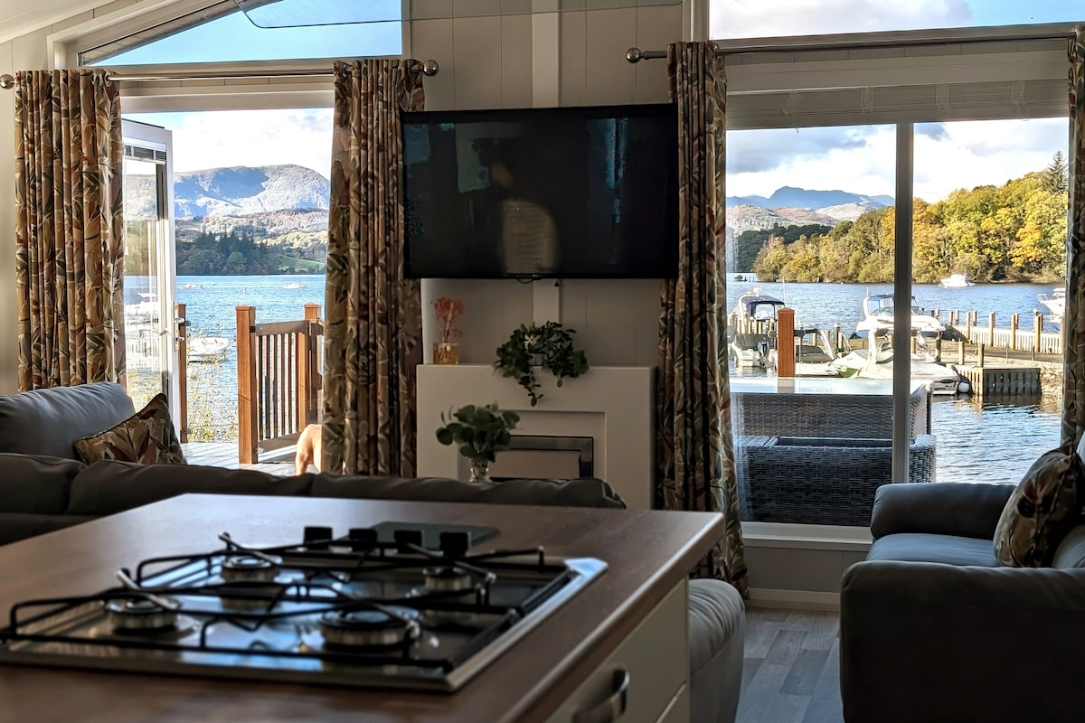 Lodge on Lake Windermere