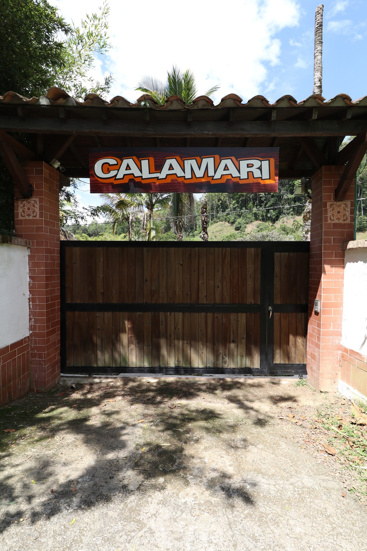 Hermosa casa con rios naturales