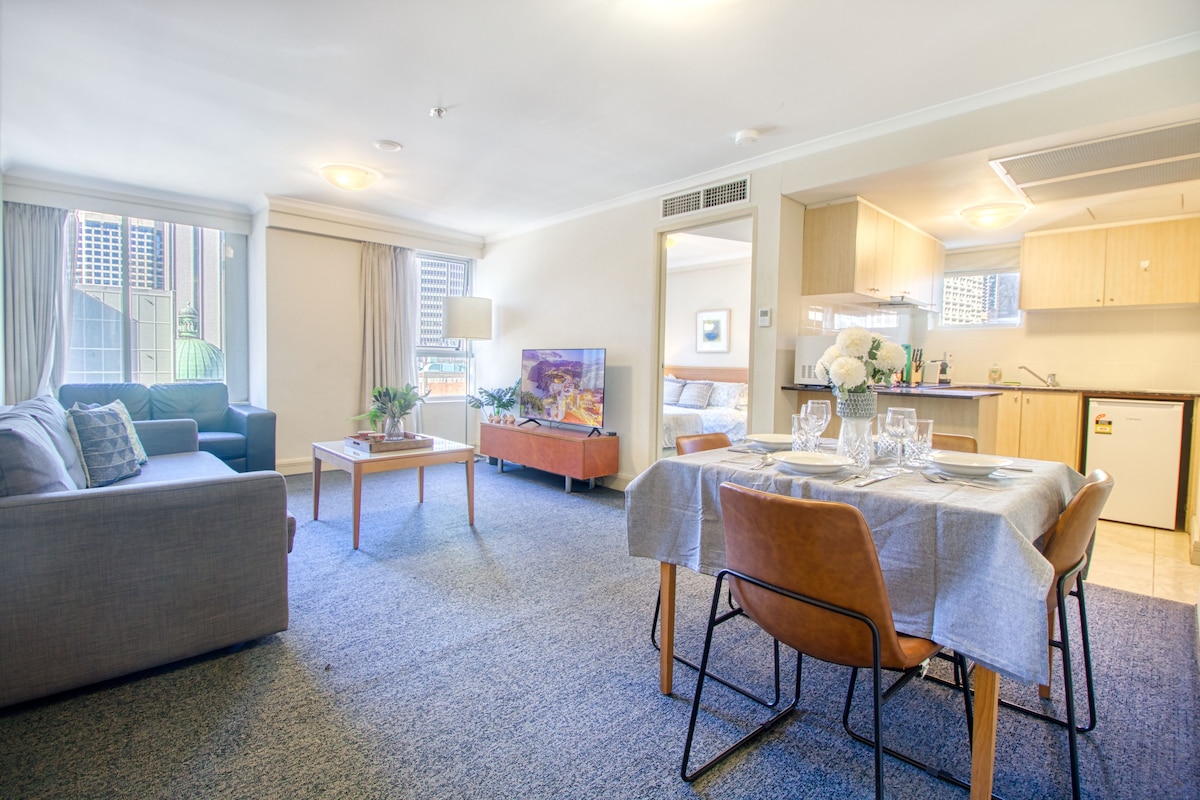 Chic Apt in the Heart of Sydney's City