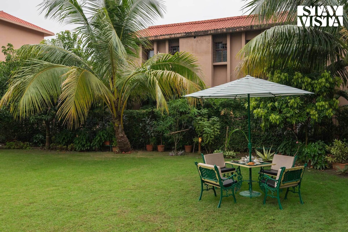 StayVista at Ishva Bungalow w/ Pool, Lawn & BBQ