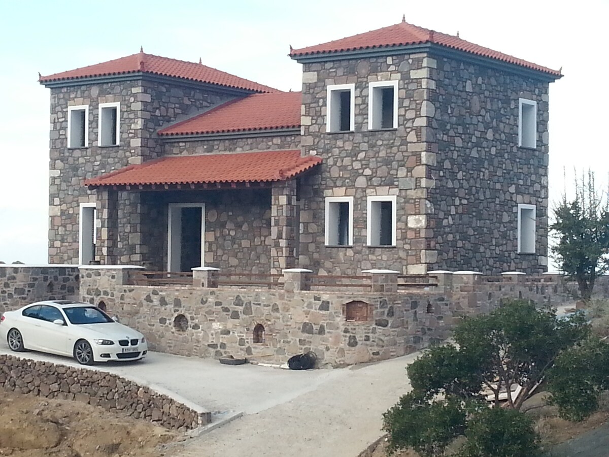 Molivos Castleview Luxury Villa