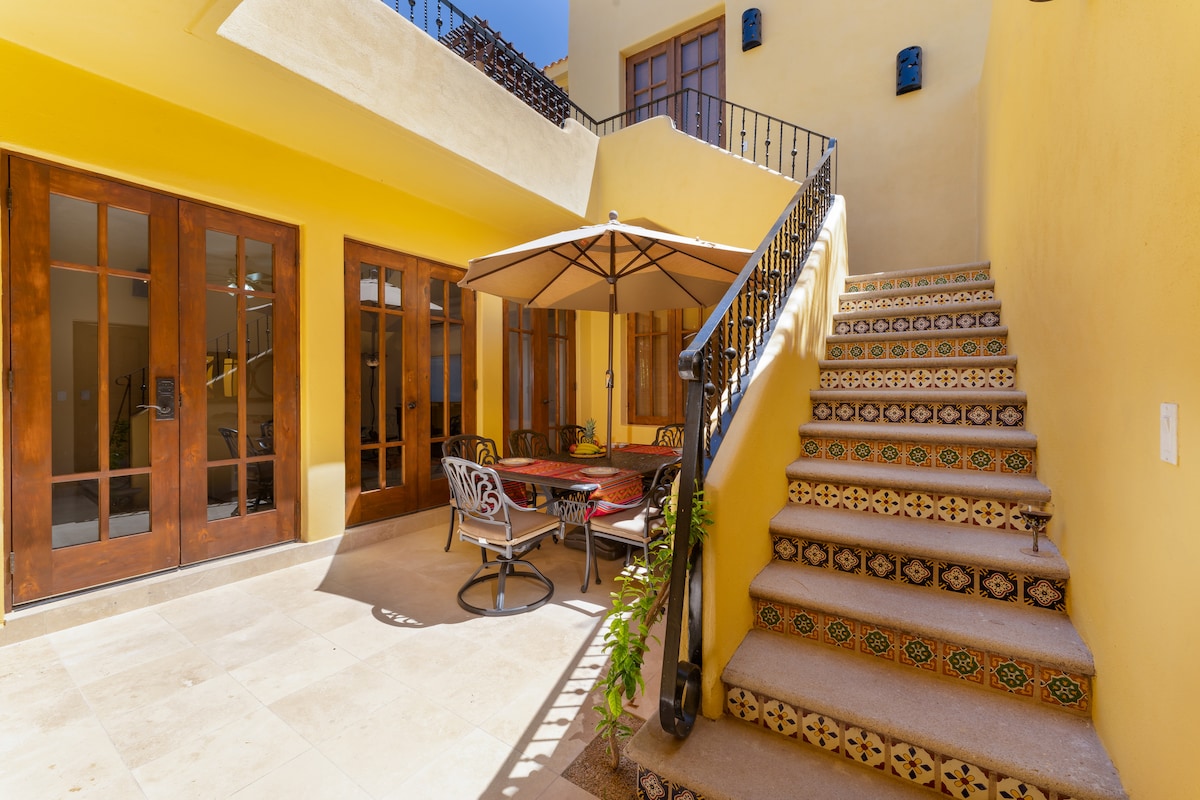 Casa Baja - sleeps 8 in 4 Kings!