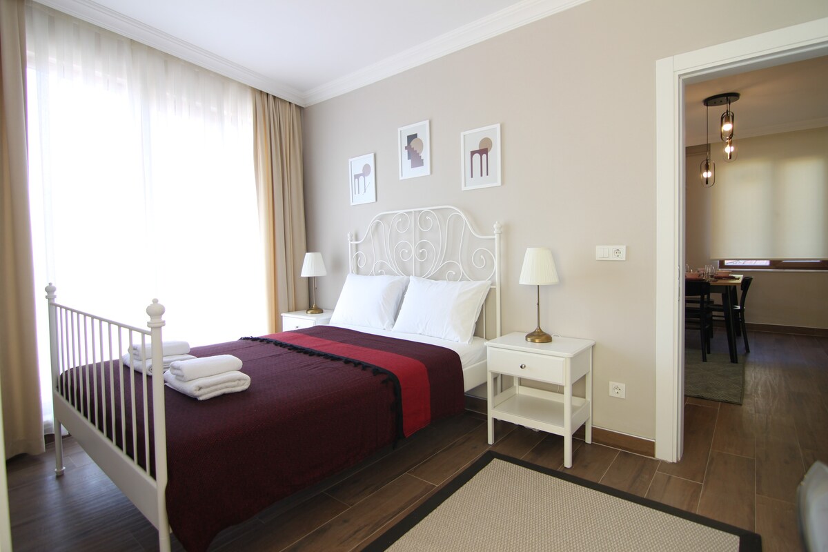 7- 2BR Balcony, 350m Golden Horn