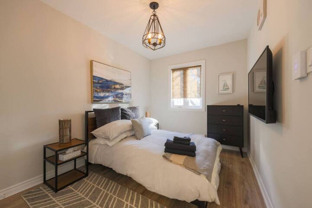 Casasuites Leslieville (monthly rentals)