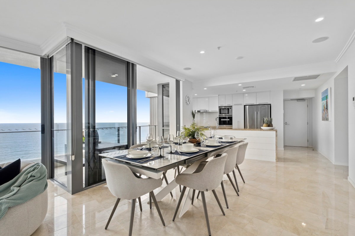 Luxe 3 Bd Beachfront Broadbeach, Pool,Gym,Sauna